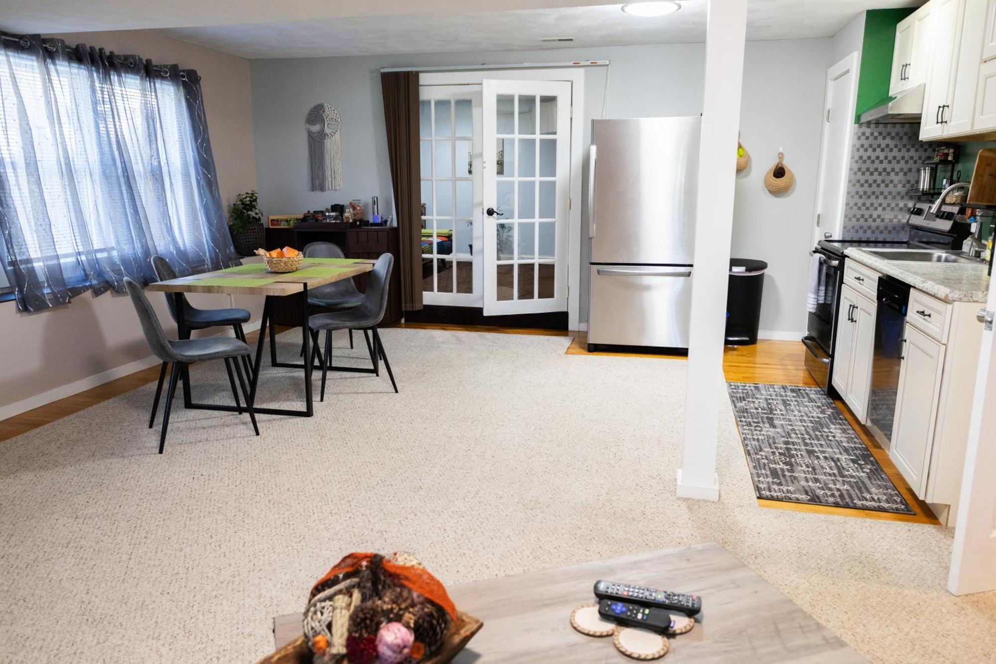 Cosy And Charming 2-bedroom *
